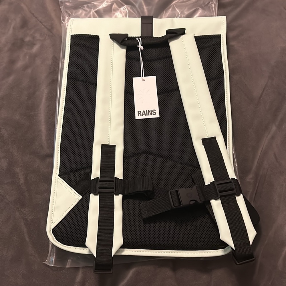 Rains Rolltop Rucksack Backpack - Mineral (Mint) - Picture 2 of 3